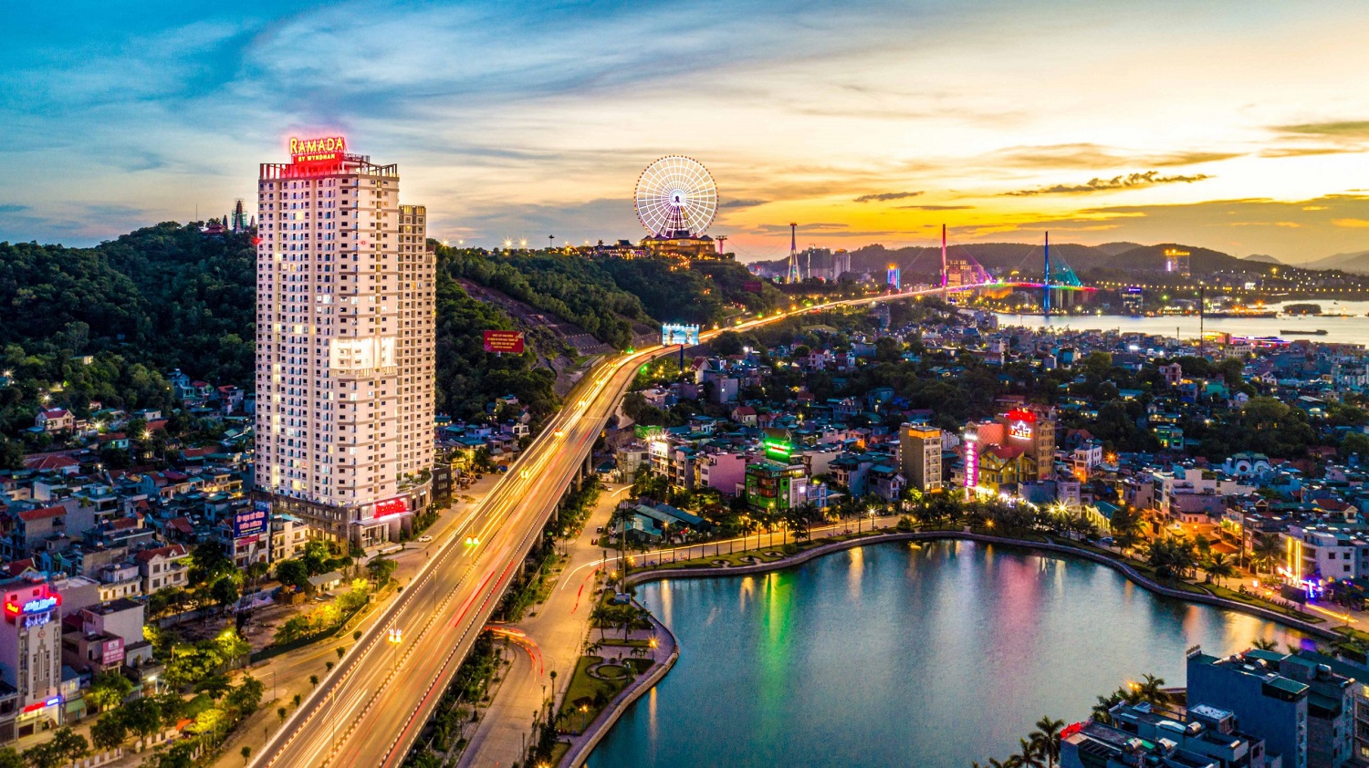 Ramada By Wyndham Hạ Long Bay view có đáng để đầu tư?